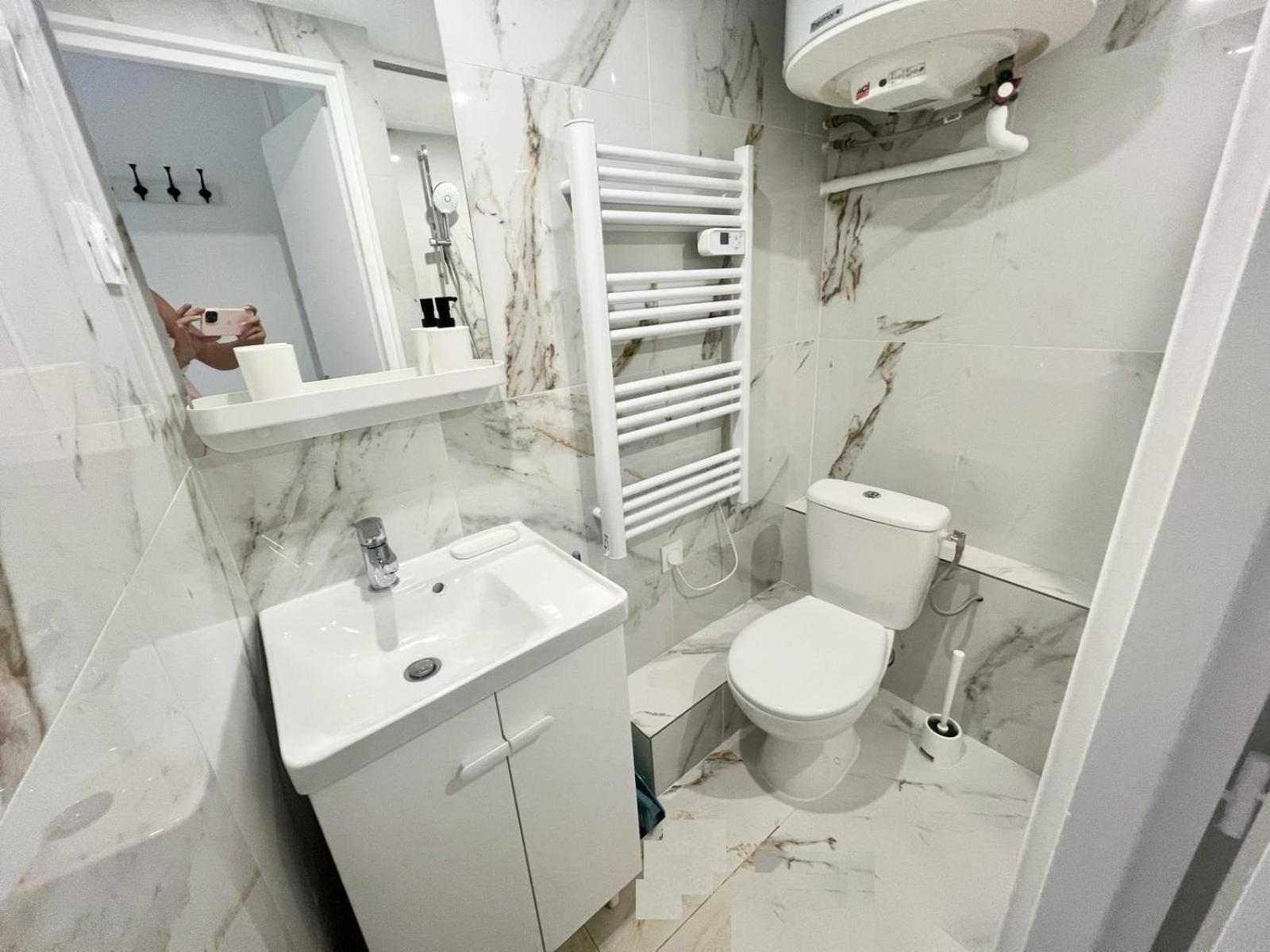 Studio Moderne Renove Avec Balcon 尼斯 外观 照片